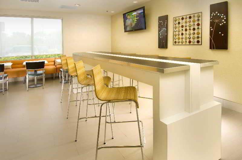 Springhill Suites By Marriott Miami Airport South Blue Lagoon Area Miami Springs Exterior foto