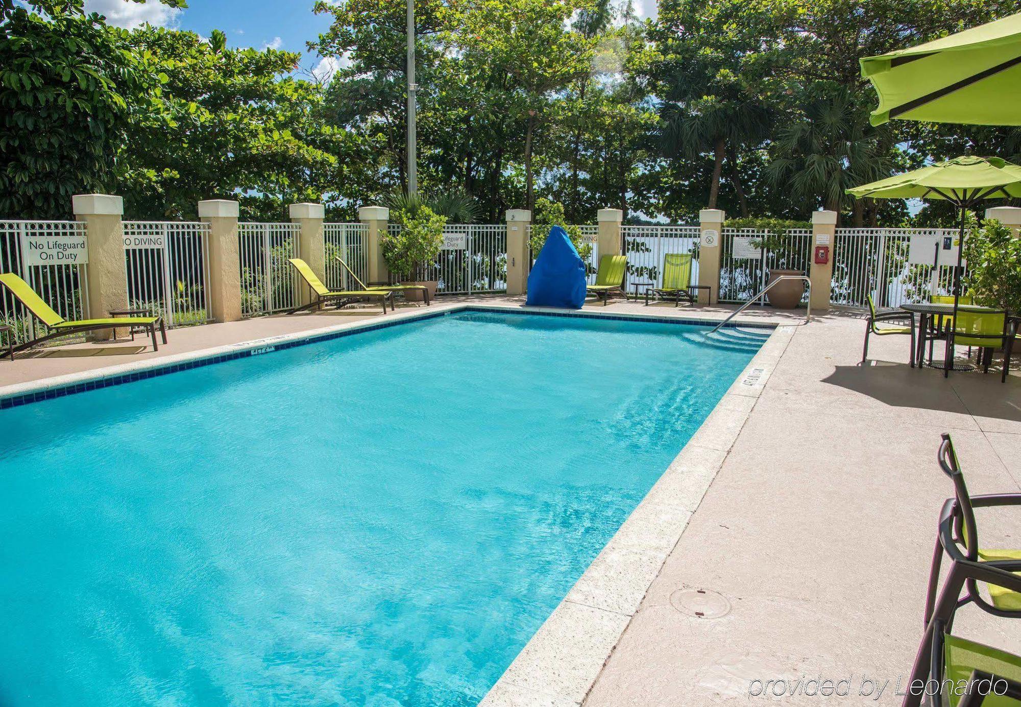 Springhill Suites By Marriott Miami Airport South Blue Lagoon Area Miami Springs Exterior foto